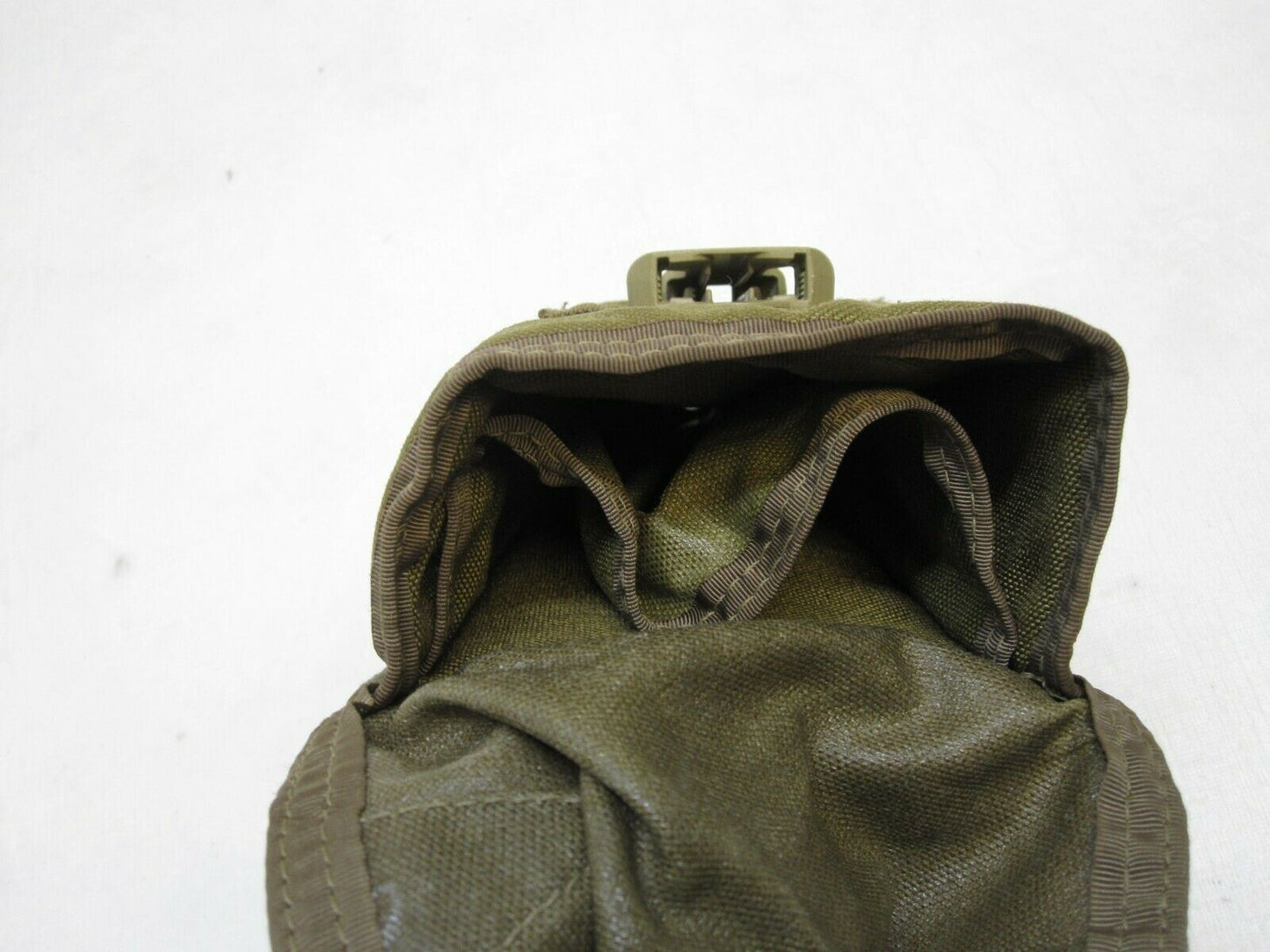 ACOG PADDED MOLLE PROTECTIVE CASE RCO COYOTE BROWN POUCH TRIJICON OPTIC HOLDER