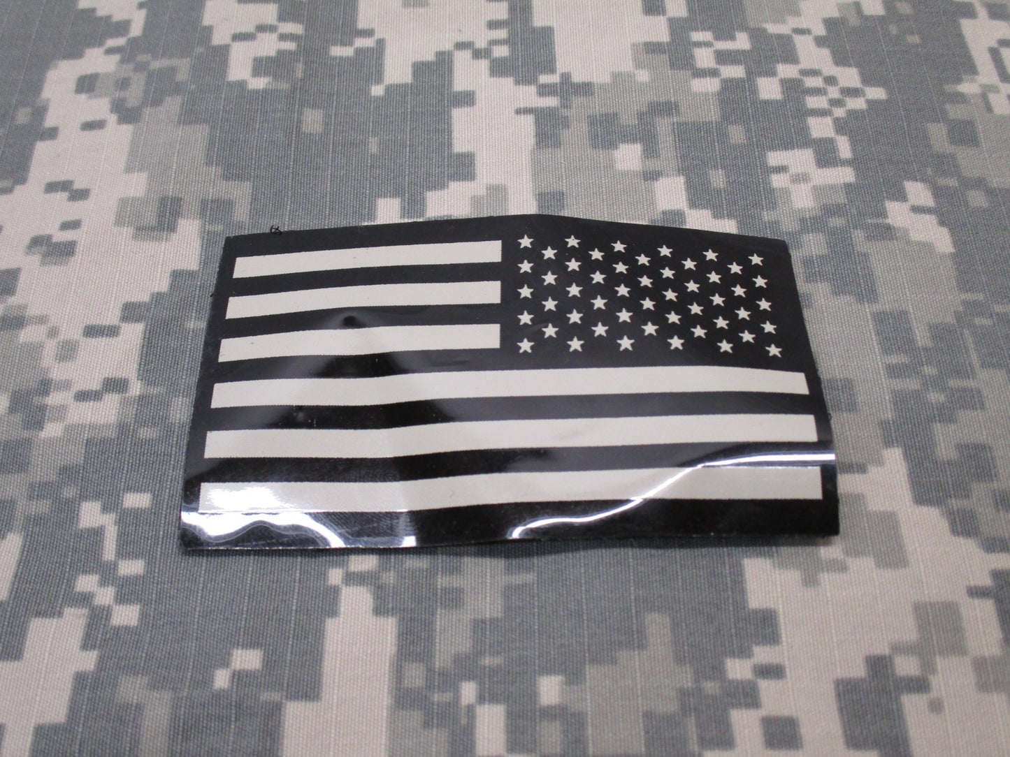 ARMY USGI REVERSE FACE AMERICAN FLAG PATCH IR USA INFRARED BLACK/WHITE 3.5"x2"